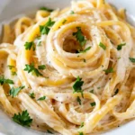 Easy Olive Garden Style Fettuccine Alfredo